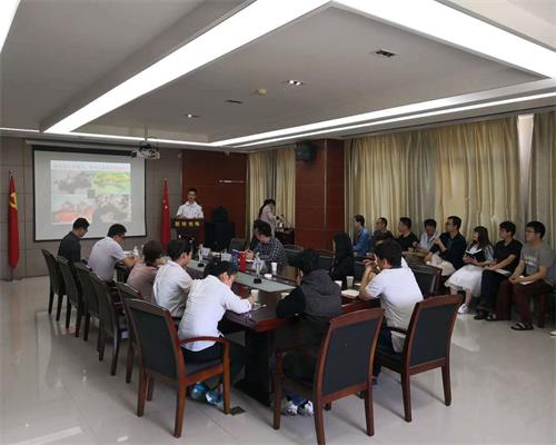 新特光電工業(yè)園舉辦消防安全生產(chǎn)培訓(xùn)