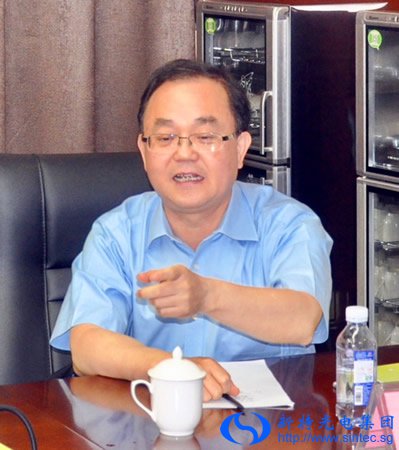 陳義紅博士參加?xùn)|湖高新政務(wù)服務(wù)中心調(diào)研活動