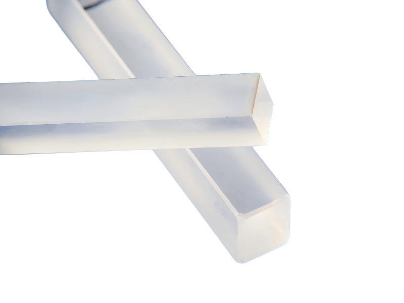 QPM準(zhǔn)相位匹配技術(shù)，非線性晶體中實(shí)現(xiàn)高效波長轉(zhuǎn)換的關(guān)鍵，PPLN